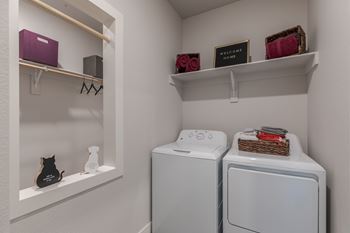 Full size washer / dryer included